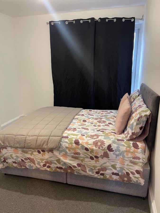 Lovely Room In Bristol 5 Екстериор снимка