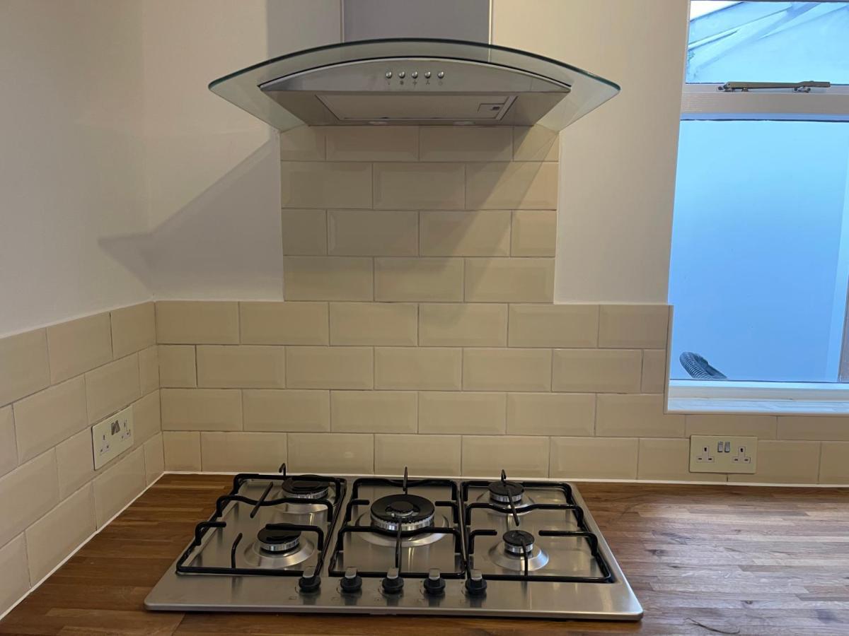 Lovely Room In Bristol 5 Екстериор снимка